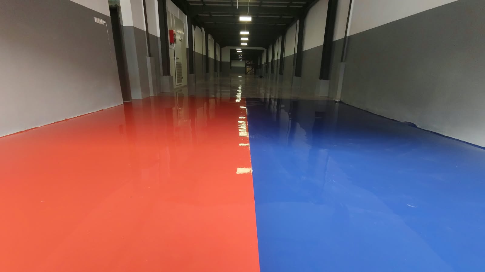 project result Arunika Pulin Pratama warehouse - red & blue
